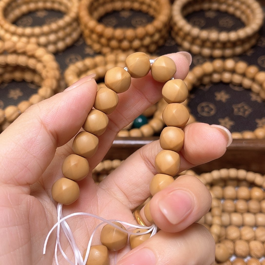 手串猴头核桃东****串八棱9.6