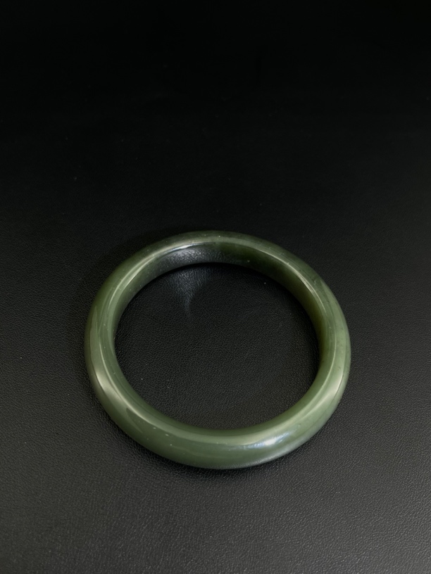 天然和田玉碧玉手镯