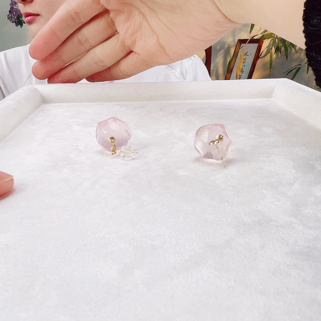 水晶耳饰18K金镶嵌水晶