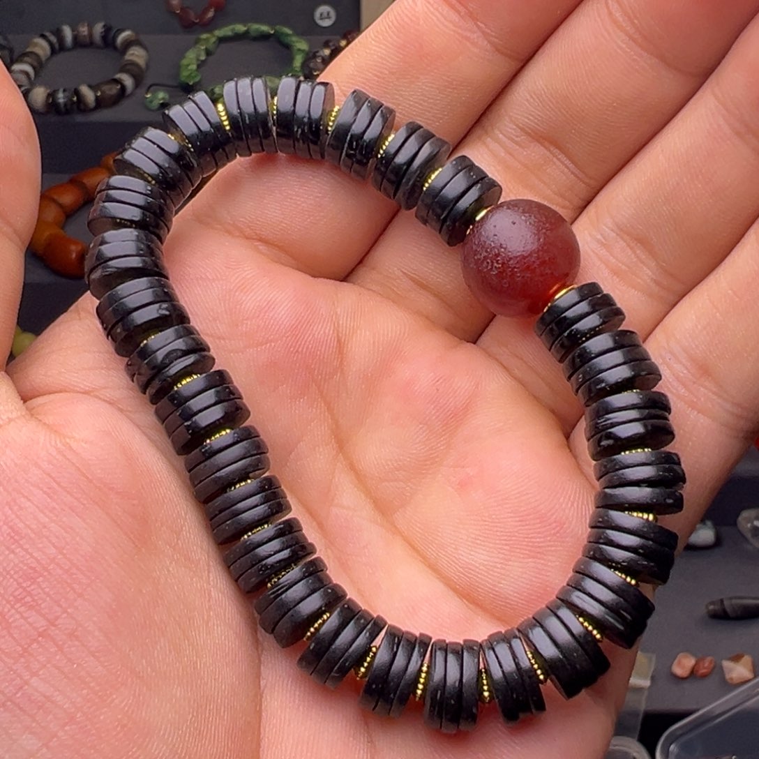 吊坠椰蒂dikuchijidujh