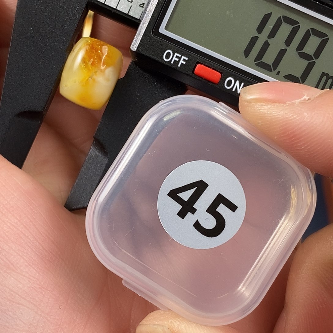 琥珀裸石未镶嵌微瑕