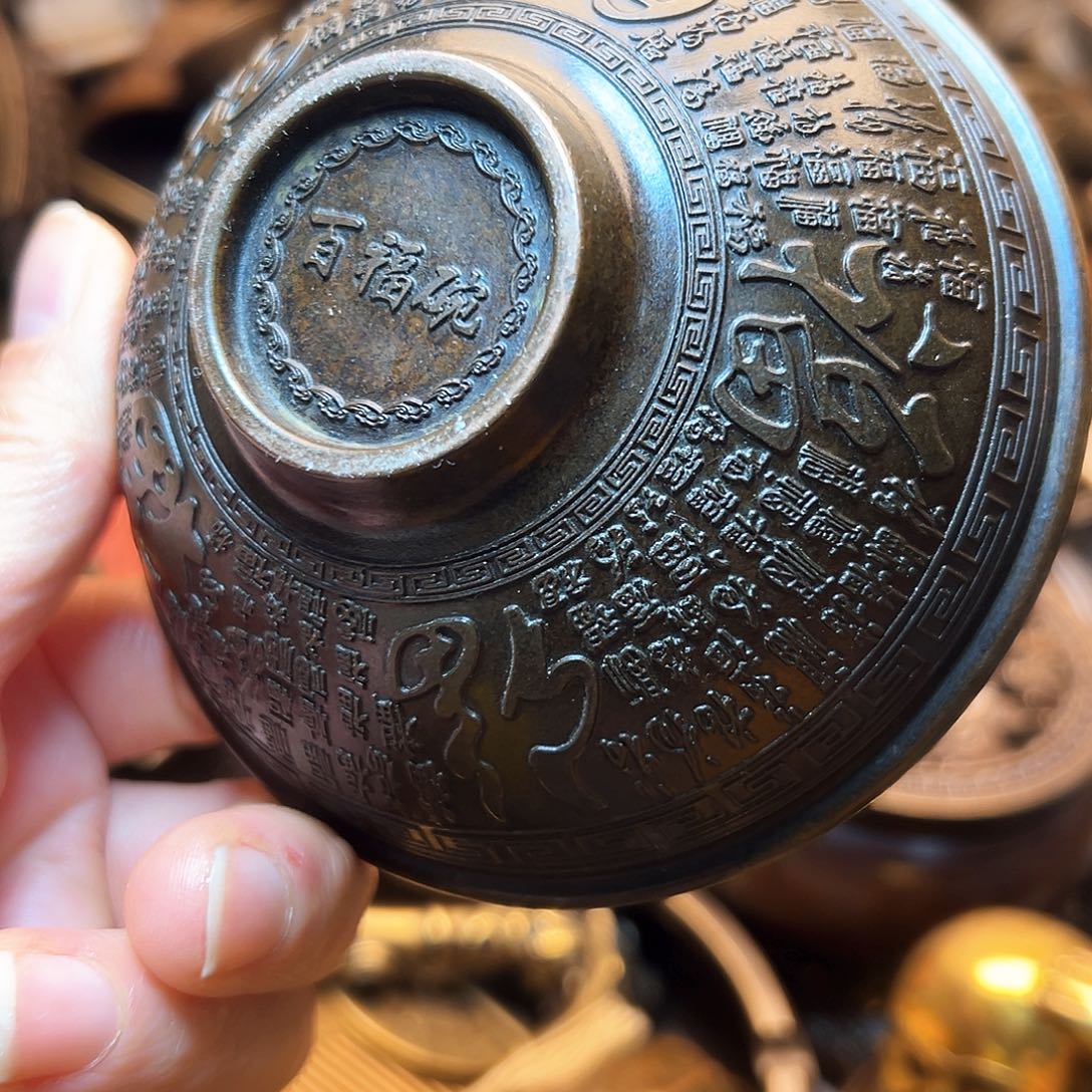 精美铜器工艺品等
