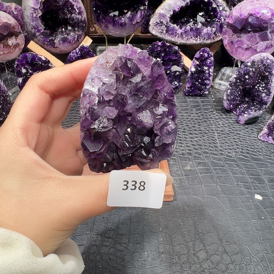 未镶嵌紫晶珠宝半成品