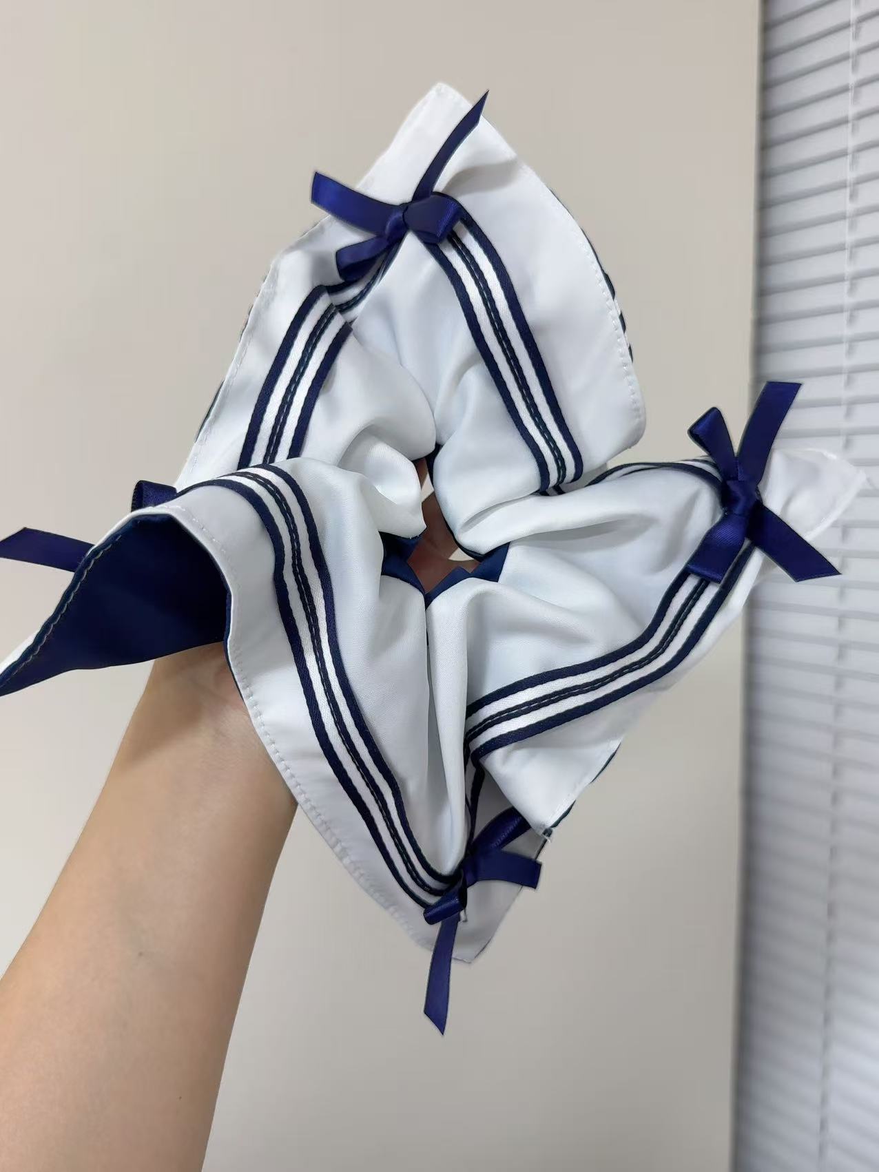随某机发圈or方巾