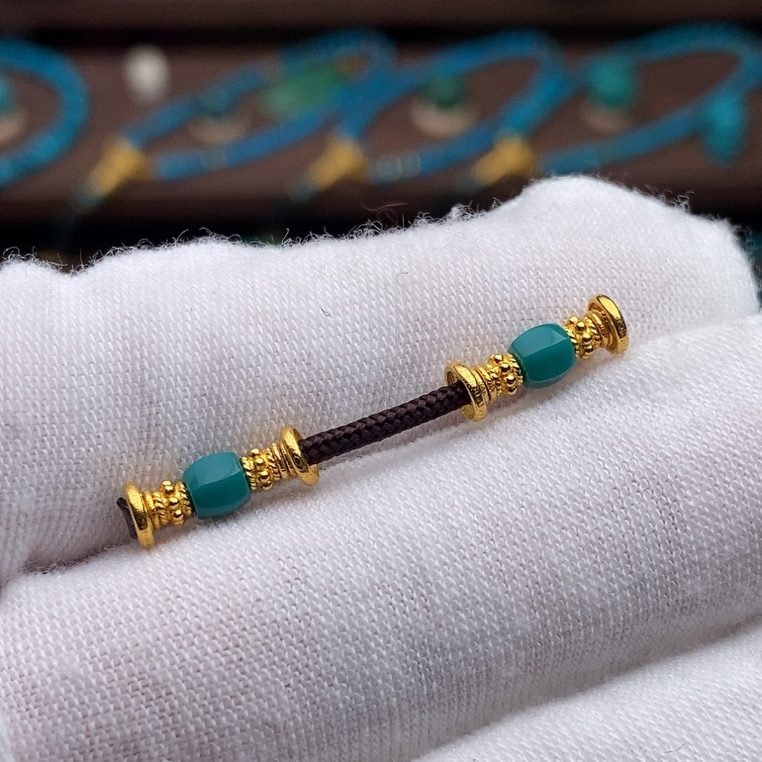 绿松石18K金镶嵌绿松石配饰