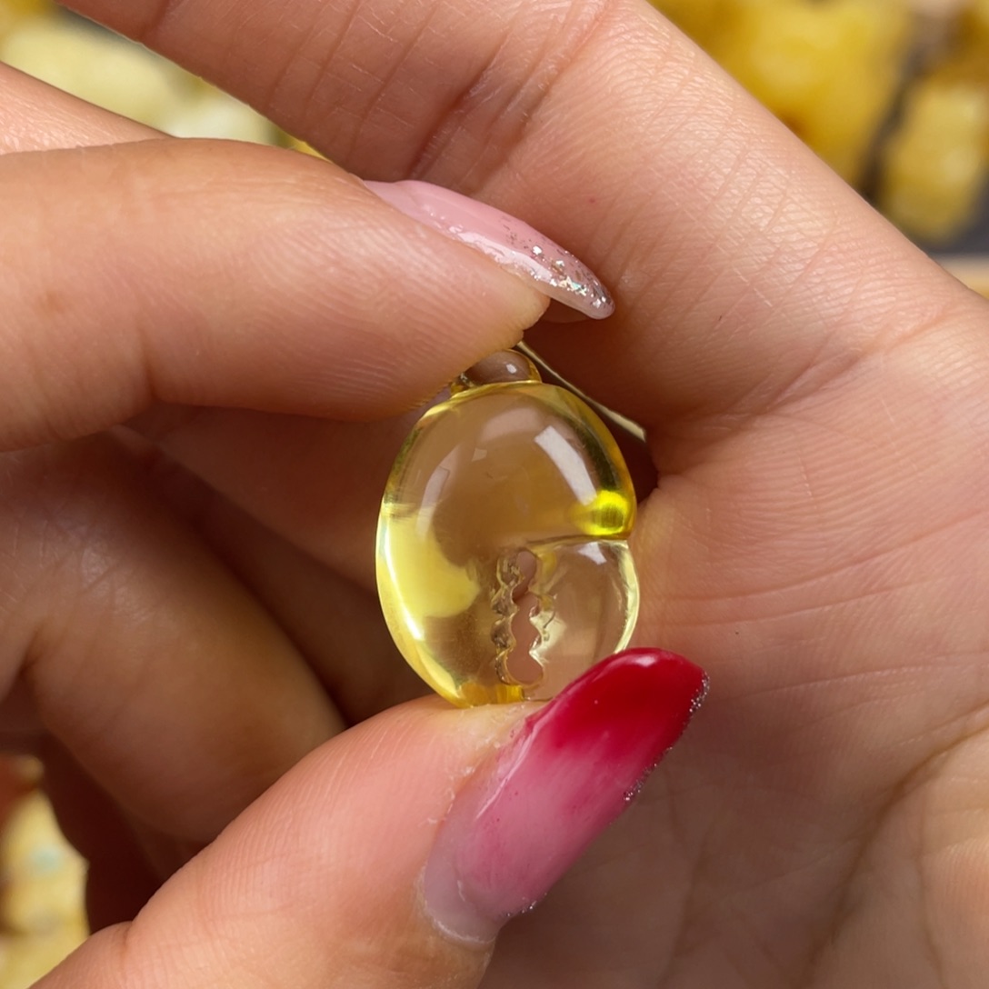 琥珀裸石未镶嵌蜜蜡