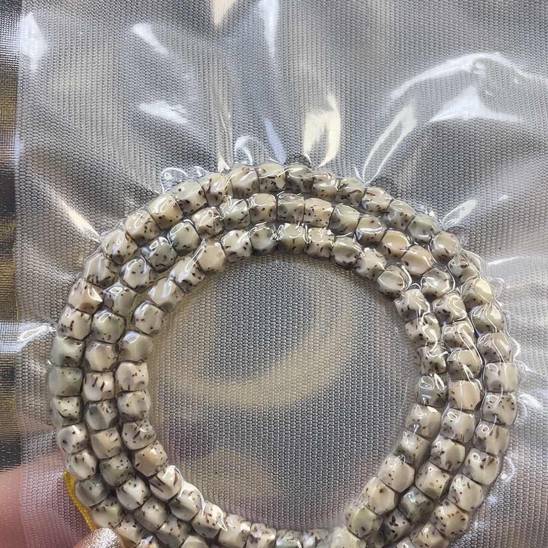 吊坠星月菩提石玉料大留白雕刻无相尺寸6