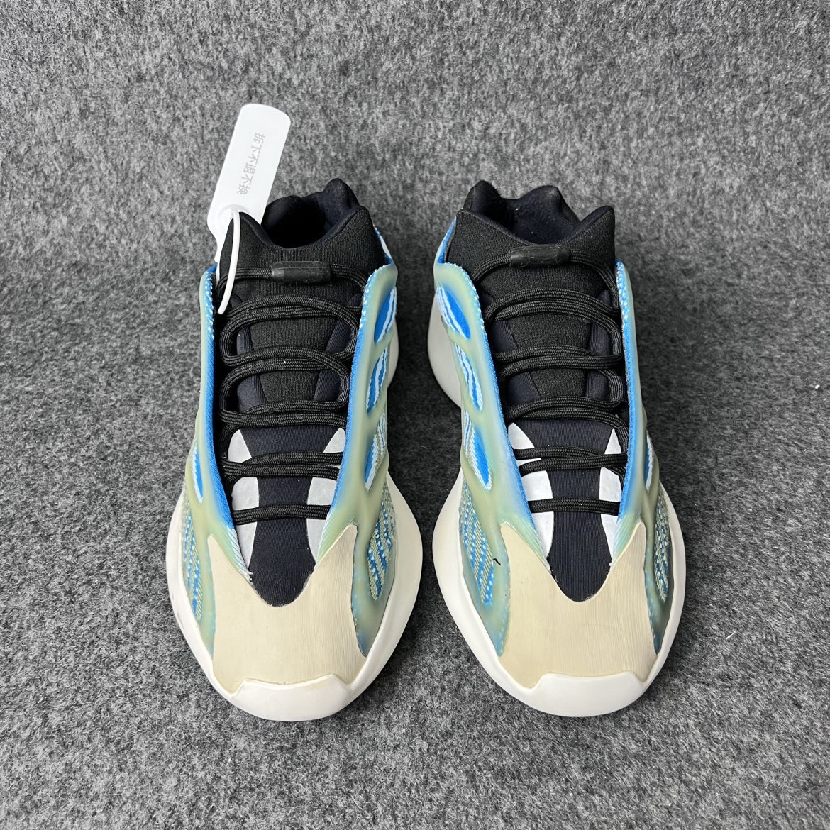 95新 LANVIN 700v3极光40.5码b2707鞋