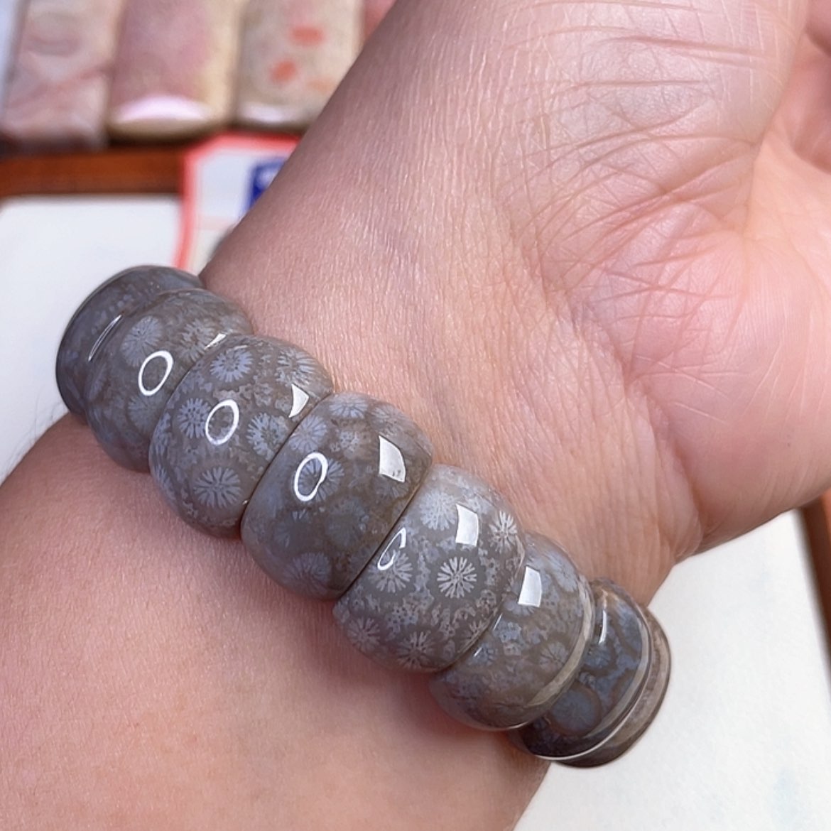 【闪购商品】硅化玉吊坠(赠链)未镶嵌鹅**e