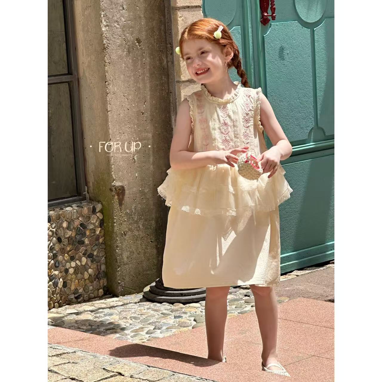 252-FU-85162多色[FORUP]法式宫廷熙花朵刺绣花边连衣裙