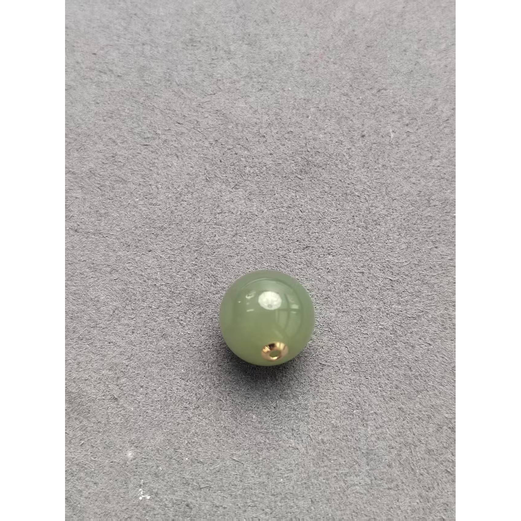 18K金镶和田玉晴水圆珠单珠12mm