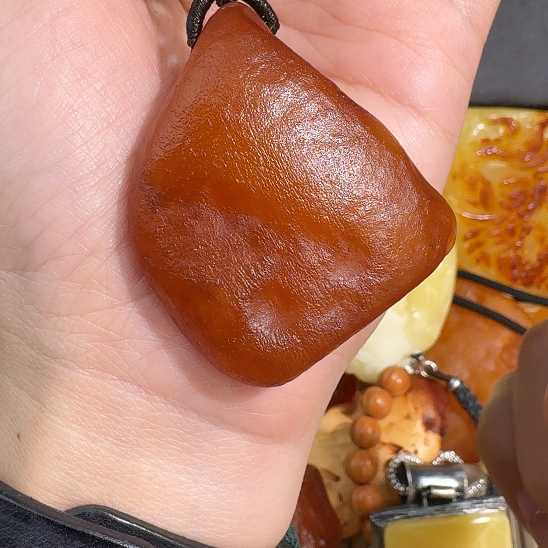 ζ****琥珀未镶嵌裸石我