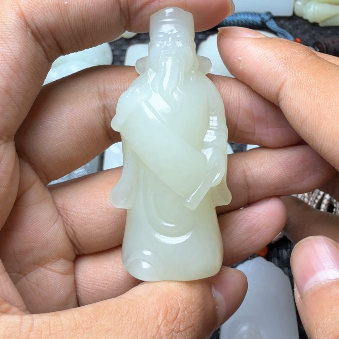 未镶嵌和田玉挂件