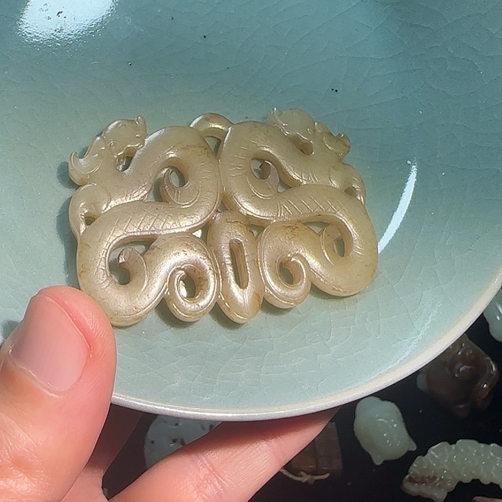 眉***雨瓷片富甲一方，富甲一方