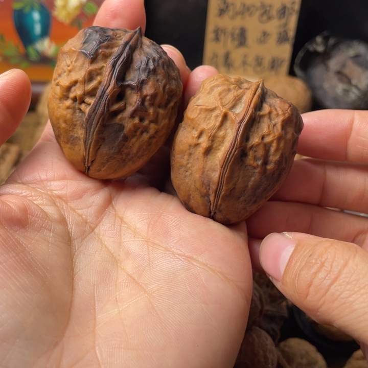 我***天云南野生铁核桃编号103