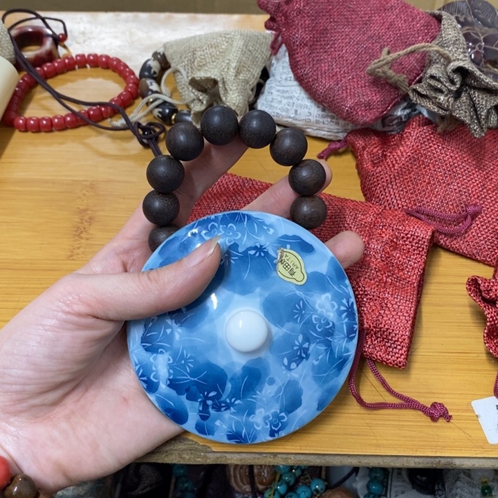 摆件中古工艺品一件