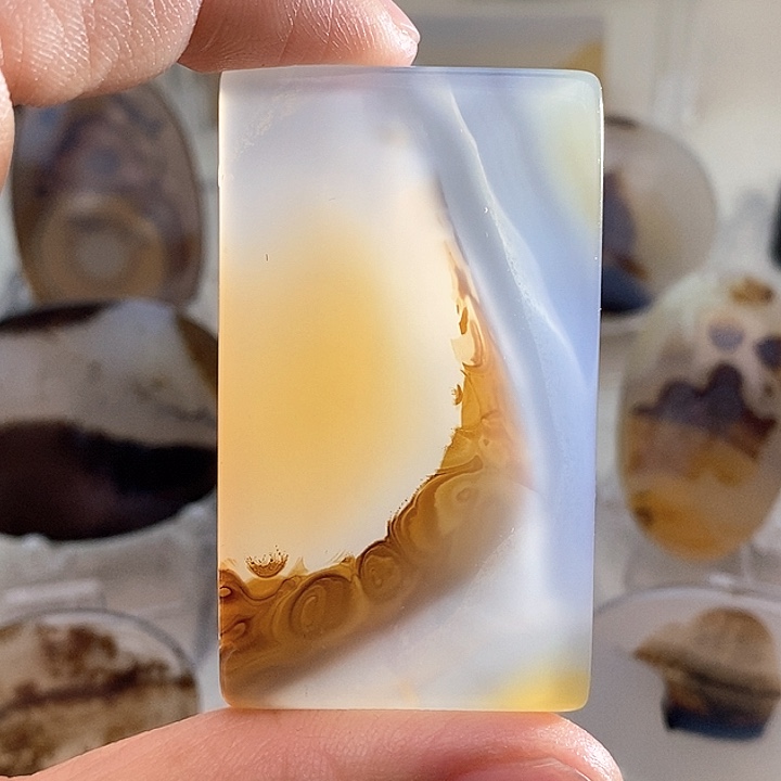 玛瑙/玉髓颈饰未镶嵌