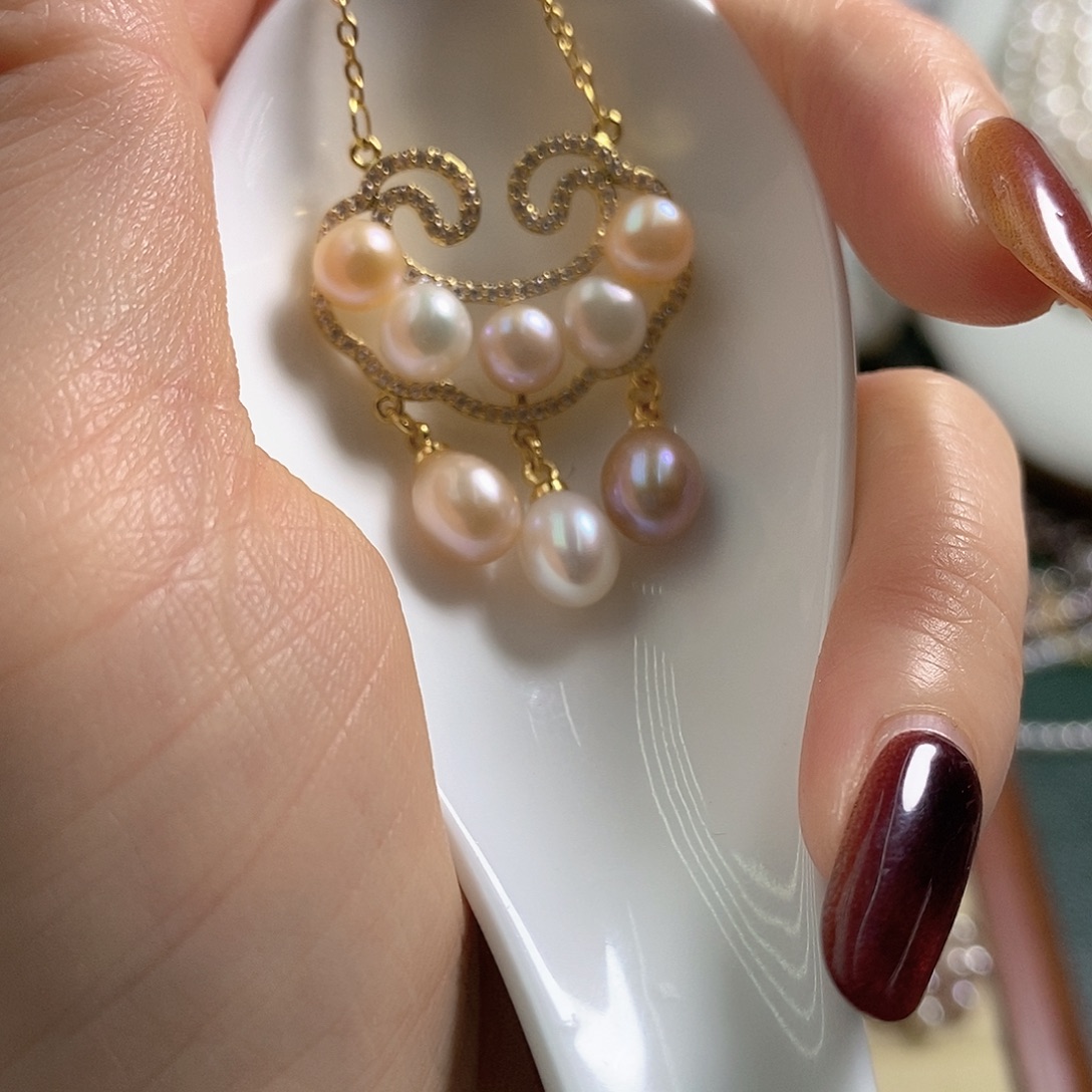 颈饰淡水珍珠未镶嵌