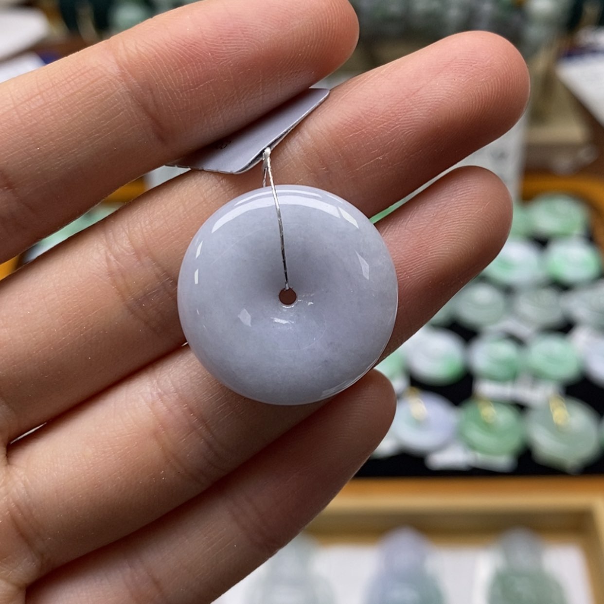 【闪购商品】翡翠颈饰未镶嵌平安扣