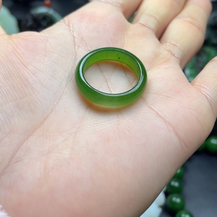 和田玉（碧玉）未镶嵌戒指