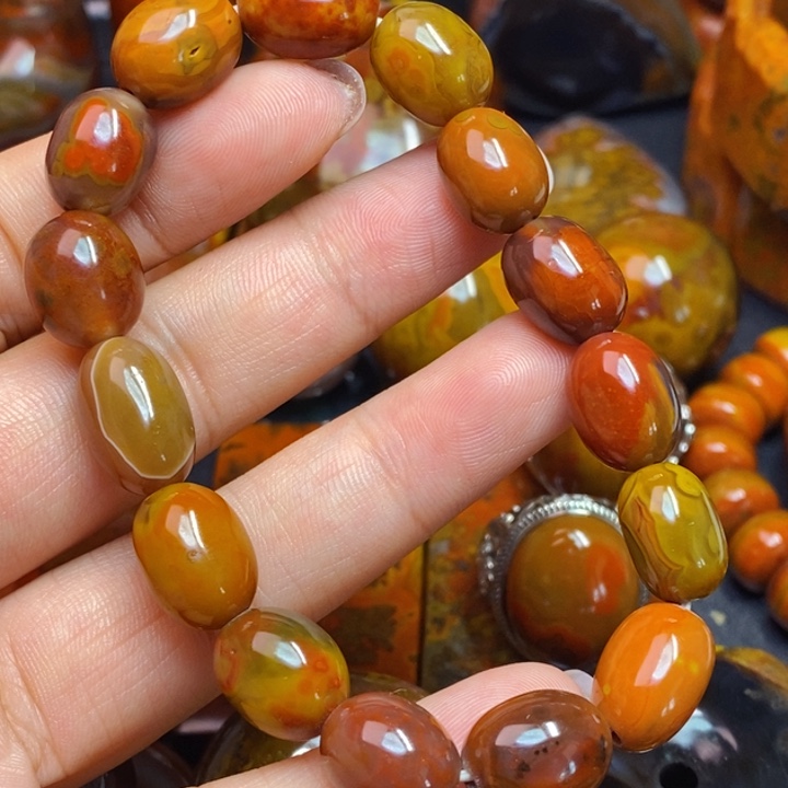 玛瑙/玉髓颈饰未镶嵌