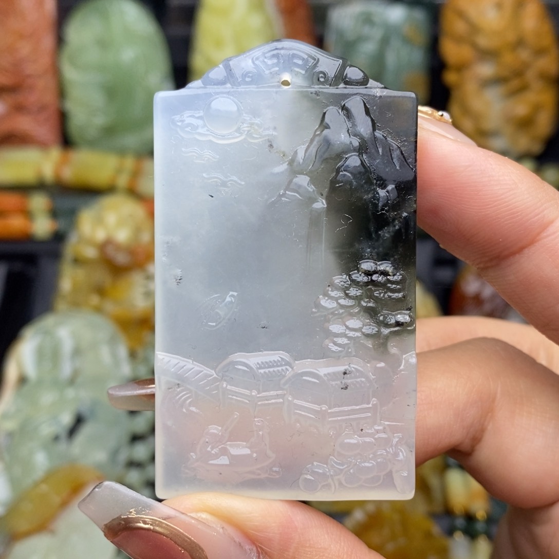 蛇纹石玉未镶嵌颈饰