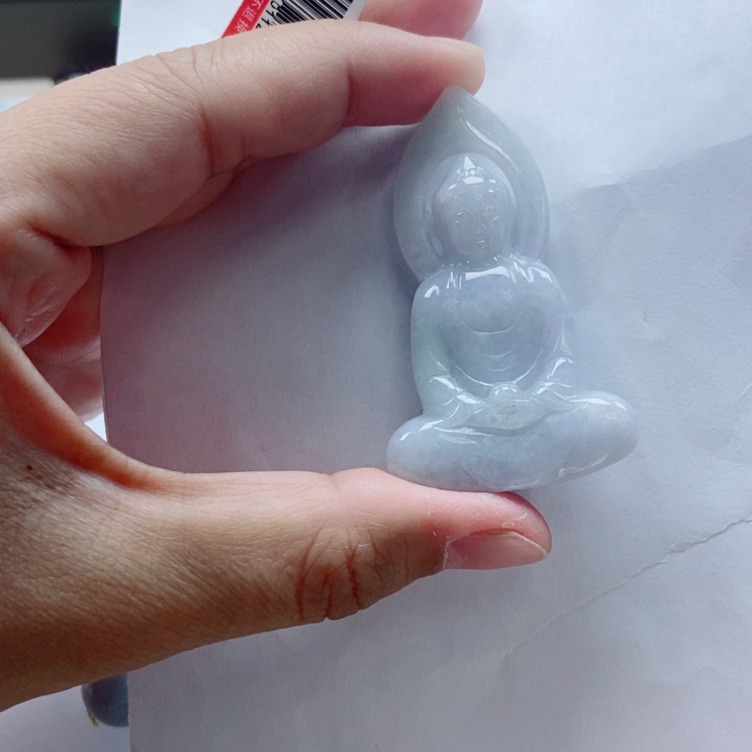 翡翠颈饰未镶嵌翡翠颈饰未镶嵌