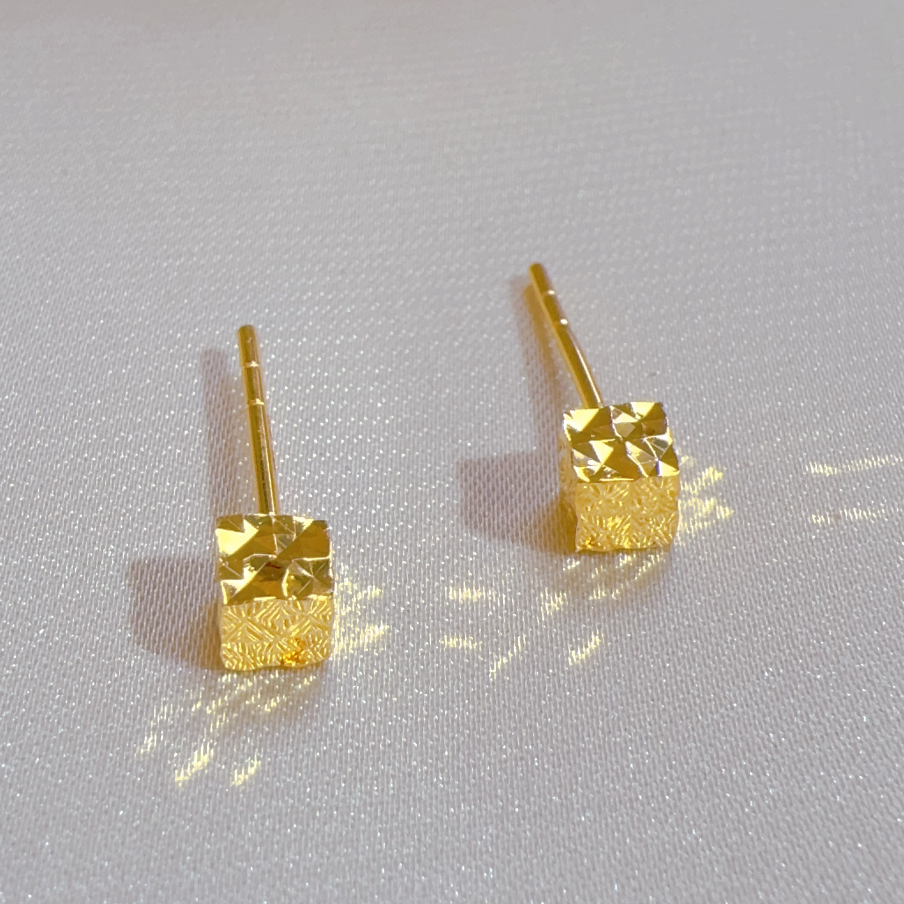 足金999时尚耳饰1.73g