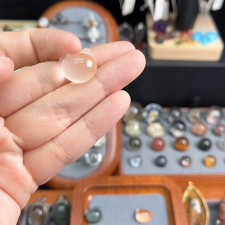 水晶配饰银S925镶嵌甘****味定制款不退换