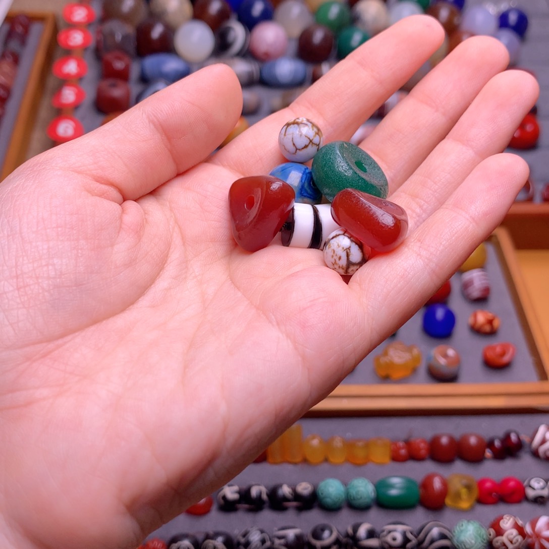 玛瑙/玉髓颈饰未镶嵌T****A