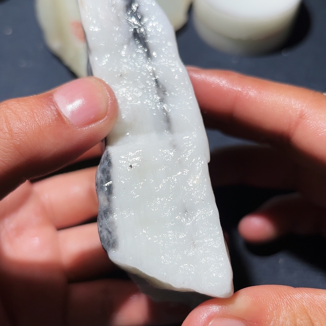 和田玉未镶嵌珠宝奇石