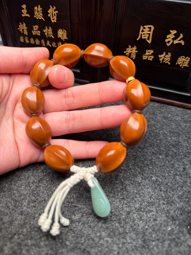 1.7梅林铁核鲨鱼背橄榄核