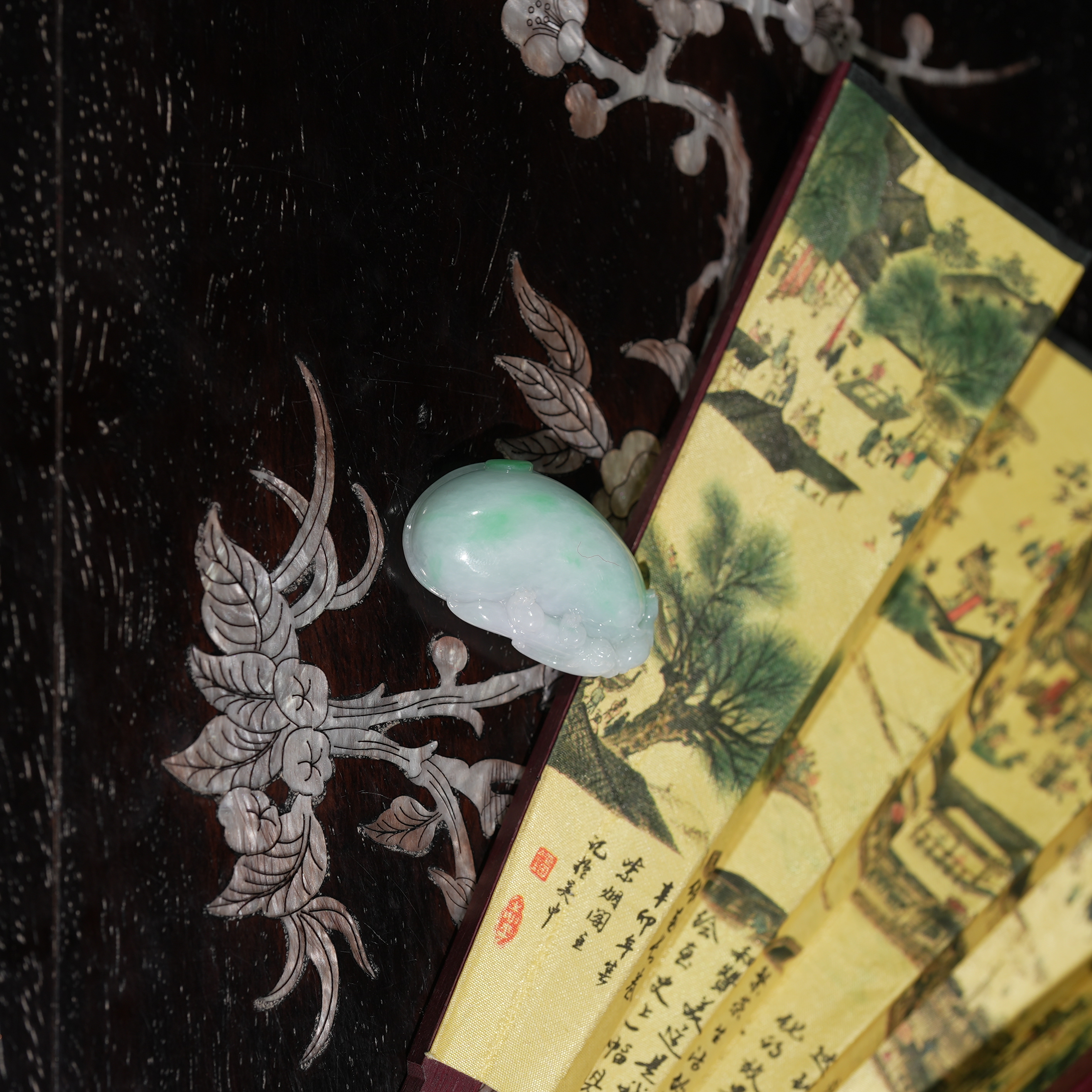 1.12香港王老板-翡翠吊坠4y202