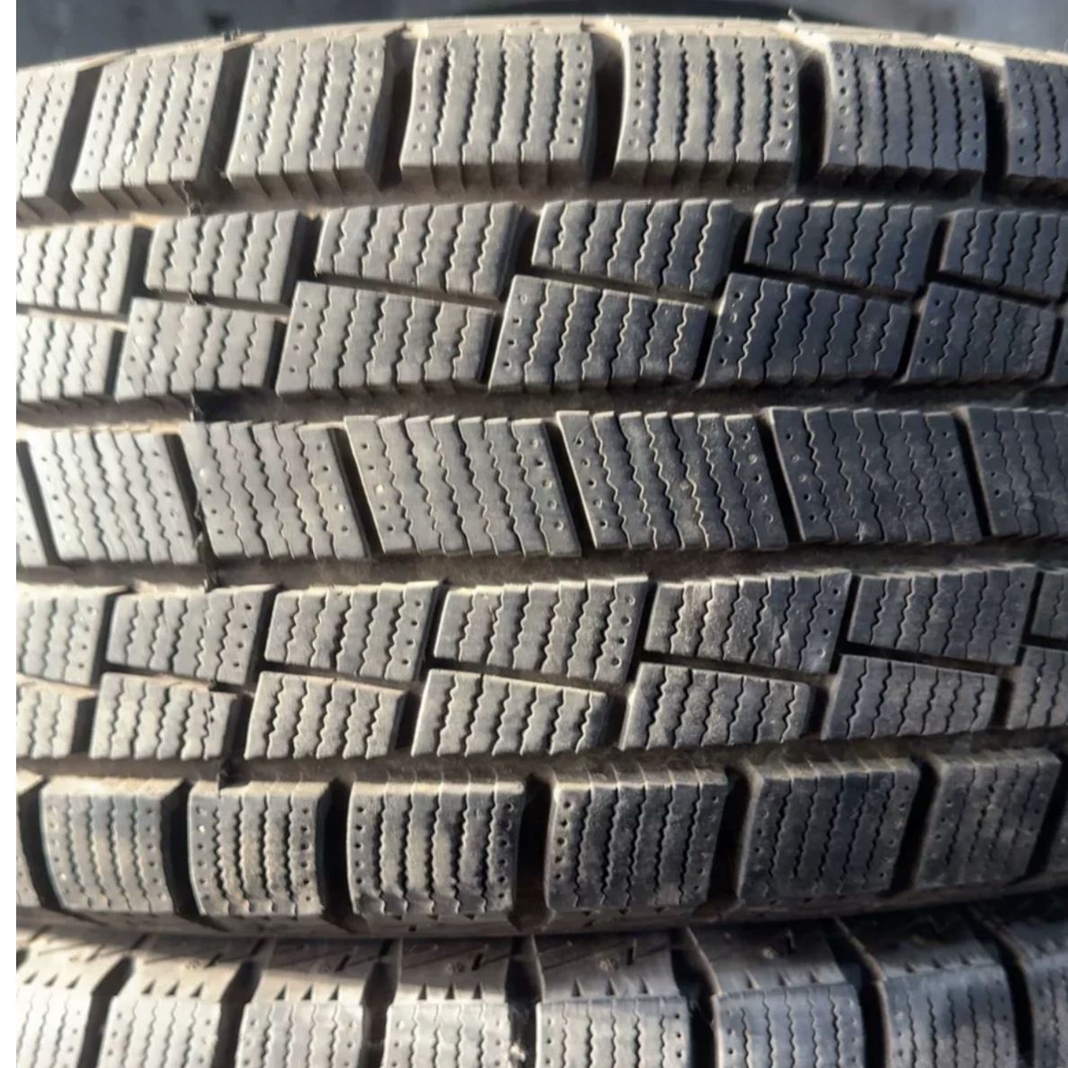 雪地轮胎汽车防滑耐磨多种型号适配