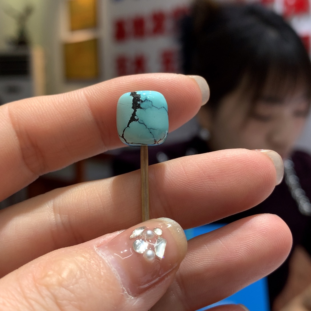 绿松石配饰未镶嵌