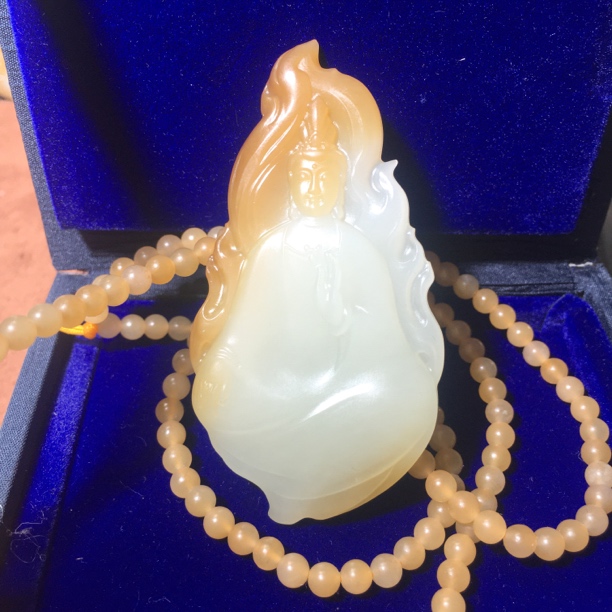 和田玉新疆且末糖料