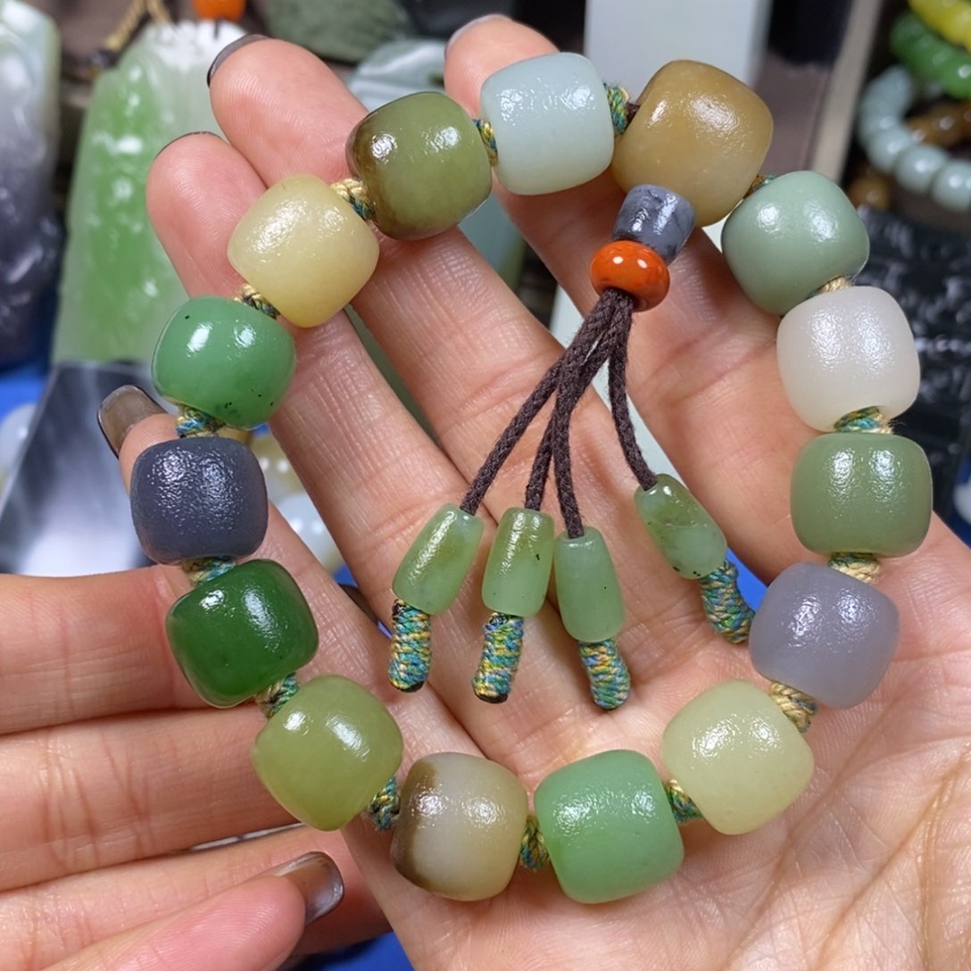 和田玉手串未镶嵌