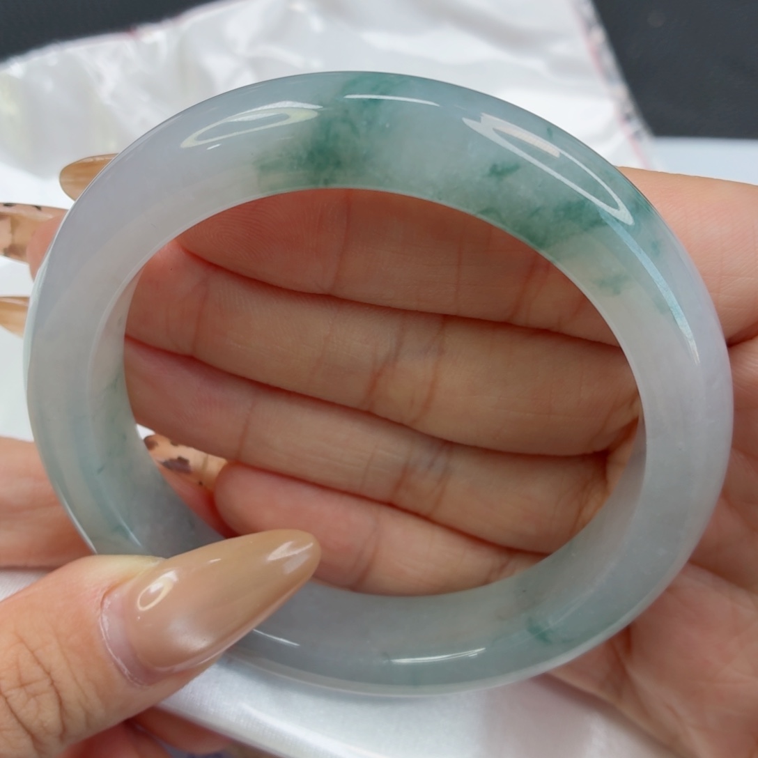 未镶嵌手镯翡翠45