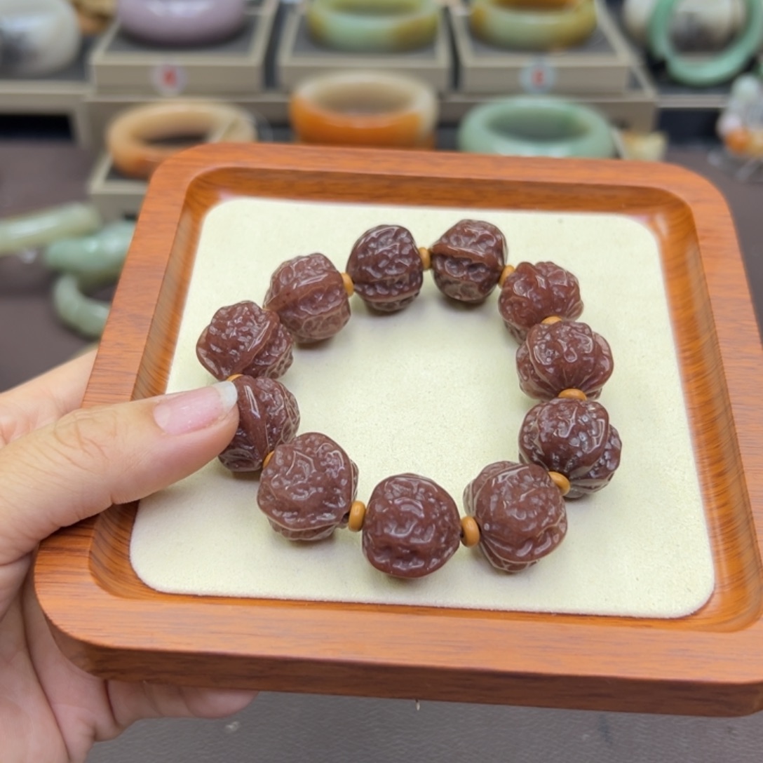 石英质玉未镶嵌手镯君**儿