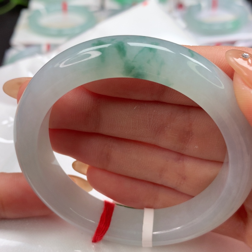 【闪购商品】翡翠手镯未镶嵌天然翡翠手镯