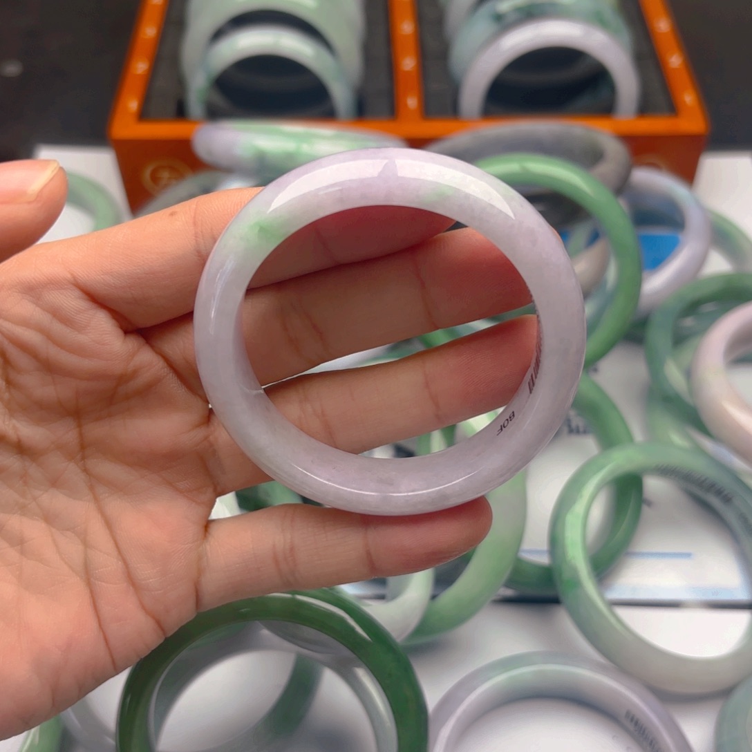 翡翠未镶嵌手镯5152x4. 11