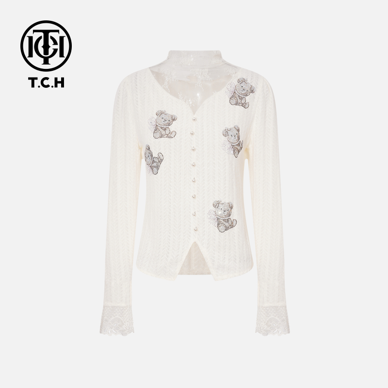 TCH【时尚洋气】冬款慵懒风简约烫钻淑女米色打底衫T75D02E5005