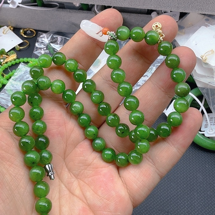 和田玉（碧玉）颈饰未镶嵌甜****