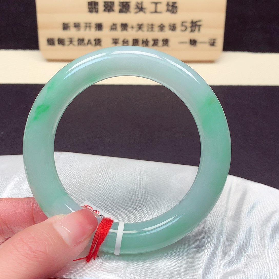 翡翠手镯未镶嵌2203号
