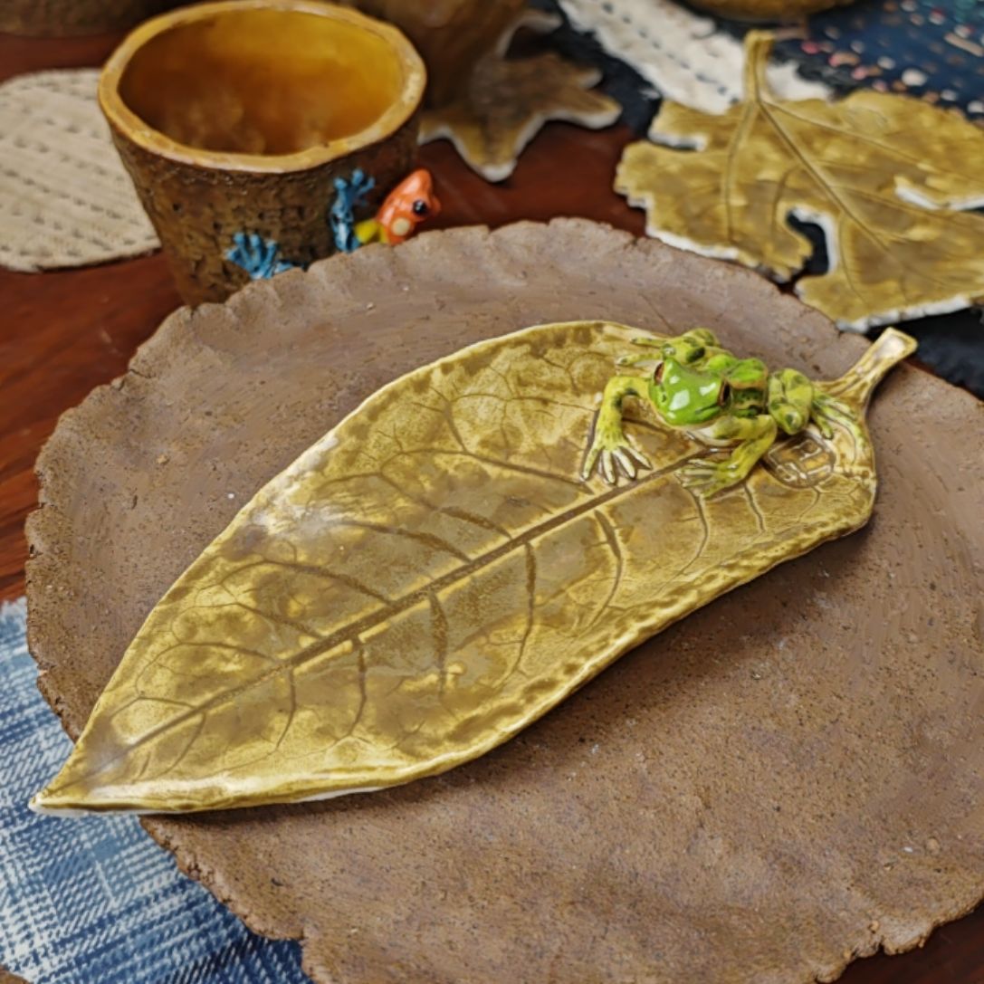 青蛙树叶茶盛仿生陶瓷纯手工艺术陶瓷
