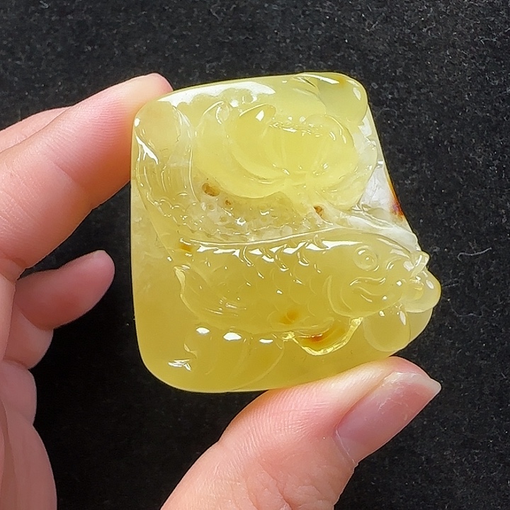 蜜蜡珠宝奇石未镶嵌