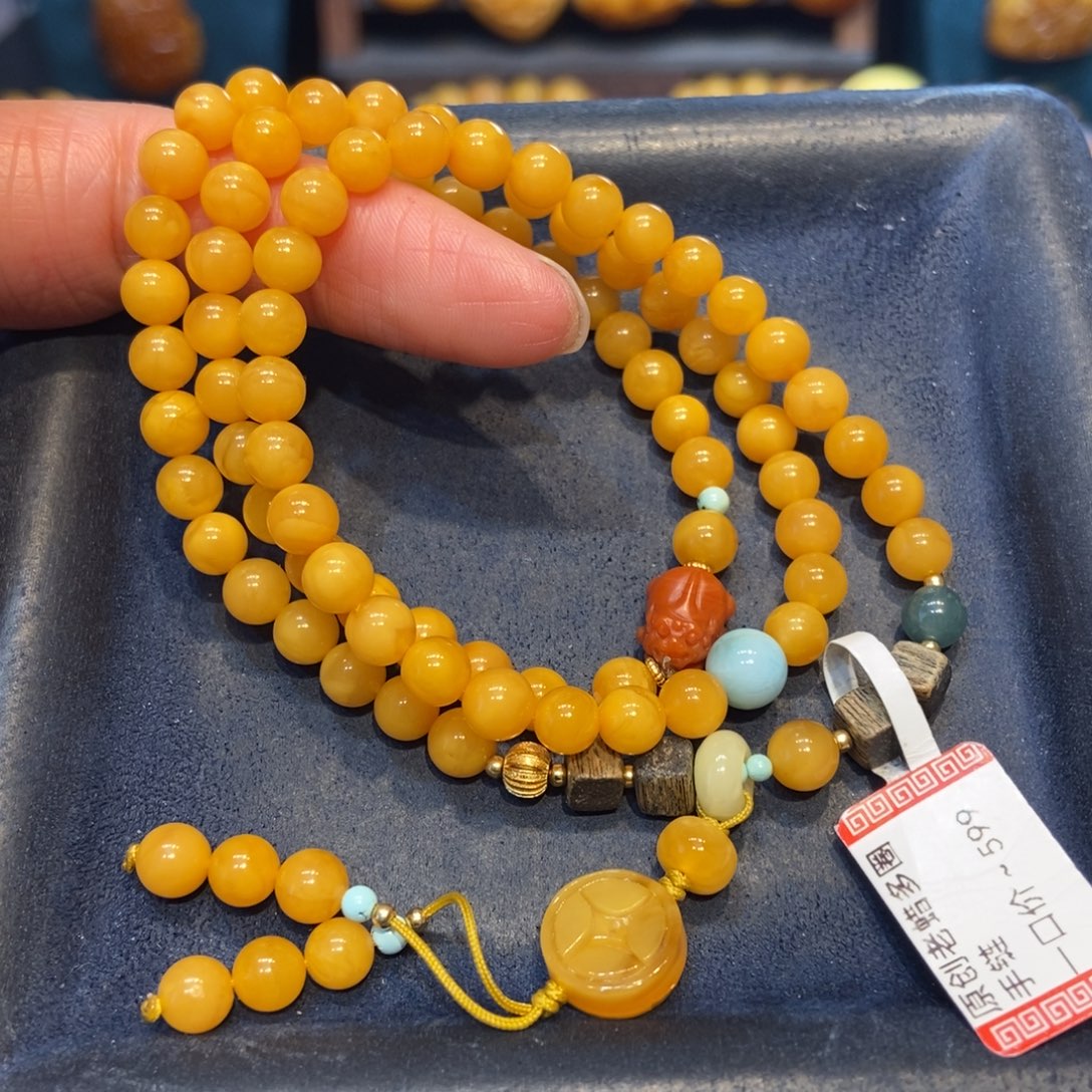 琥珀未镶嵌手链蜜蜡