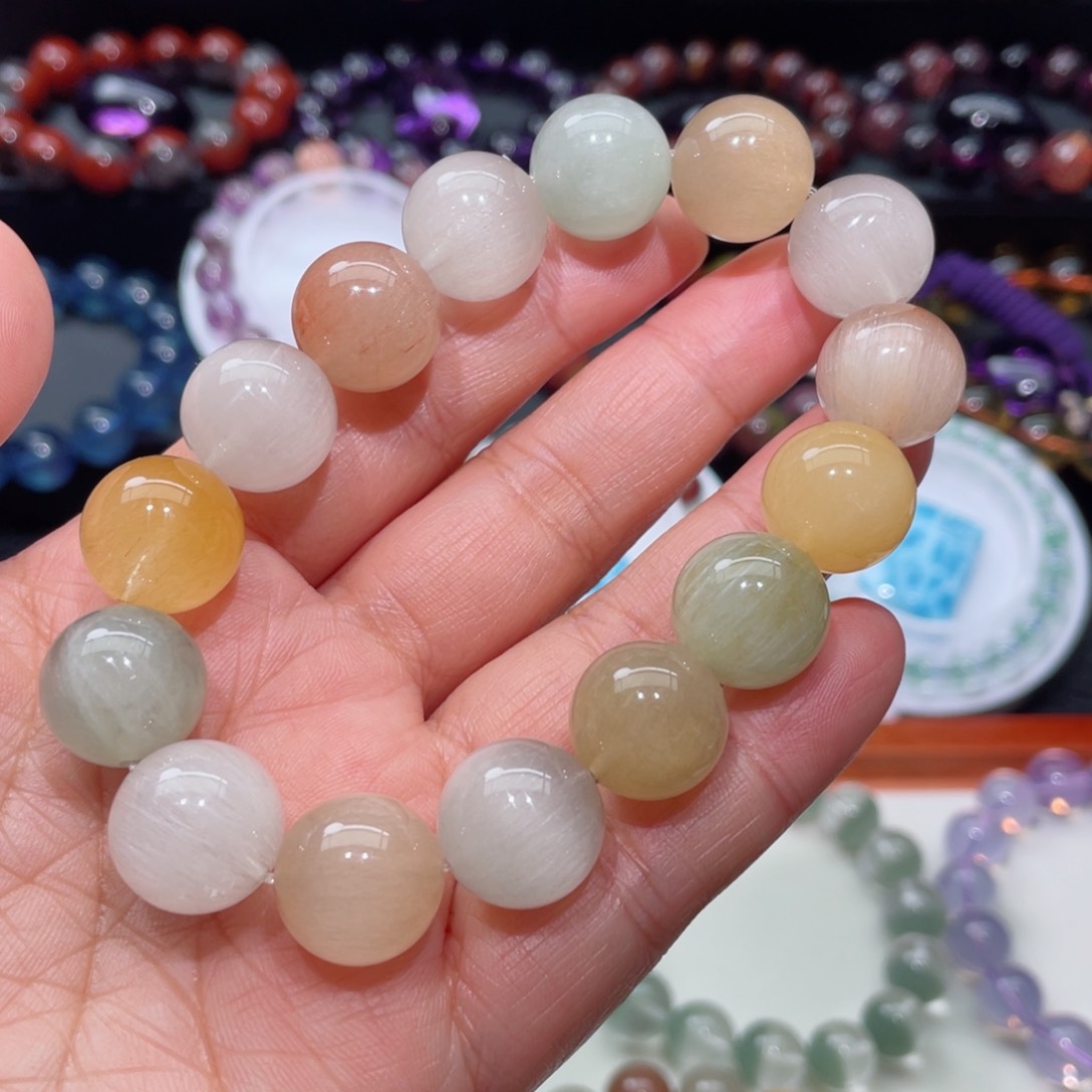 水晶手链未镶嵌兔毛手链