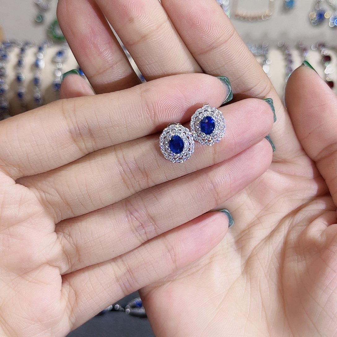 蓝宝石耳饰银S925镶嵌