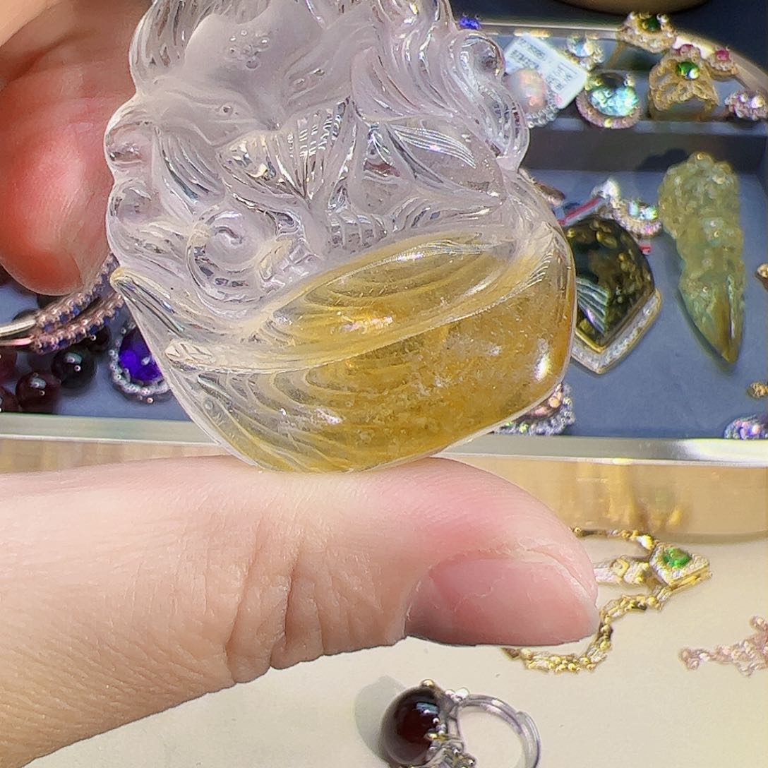 水晶水晶吊坠未镶嵌